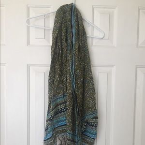 Pretty H&M scarf